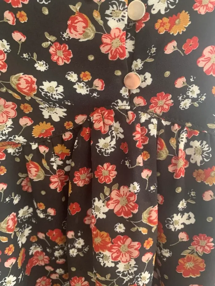 Blouse fleurie Peace ´n love taille M-L - photo numéro 8