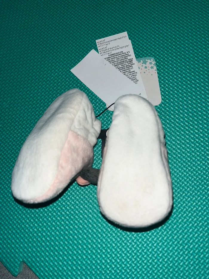 Chaussons bébé Minnie Kiabi - photo numéro 2