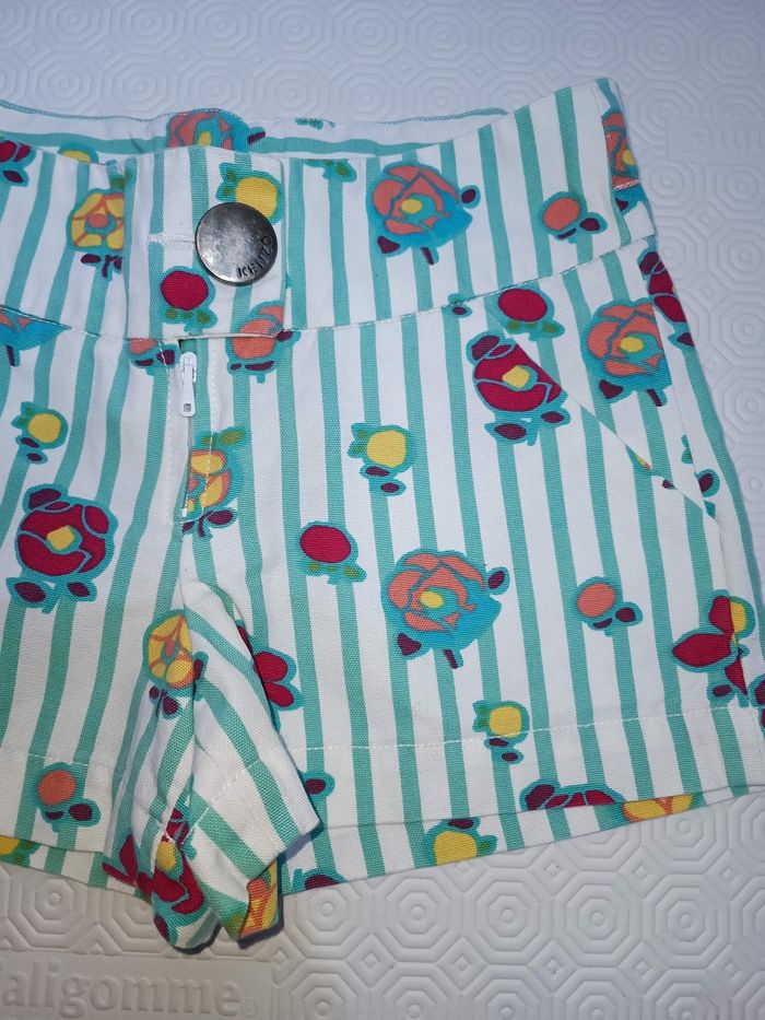 Short kenzo 6 ans - photo numéro 2
