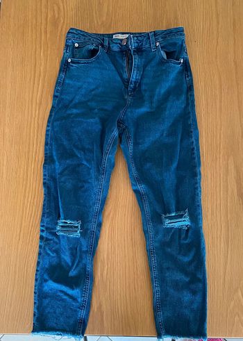 Jean asos troué