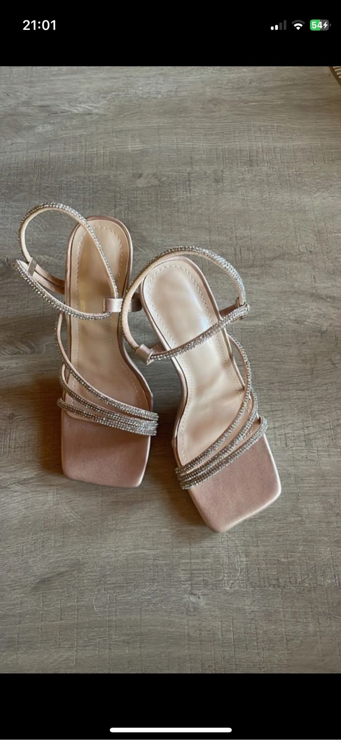Talons dorée