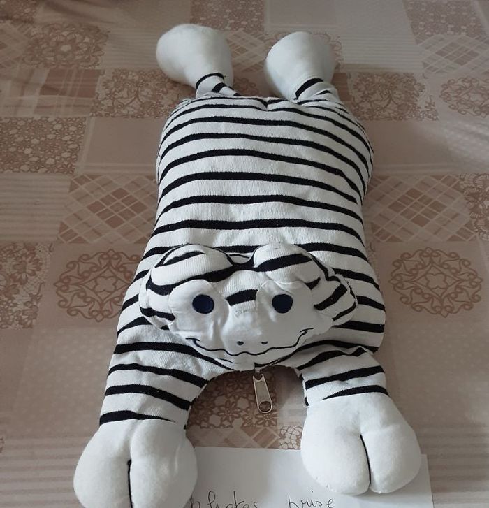 Doudou grenouille range Pyjama