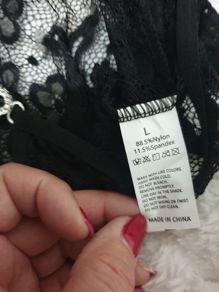 Bidy dentelle - photo numéro 4