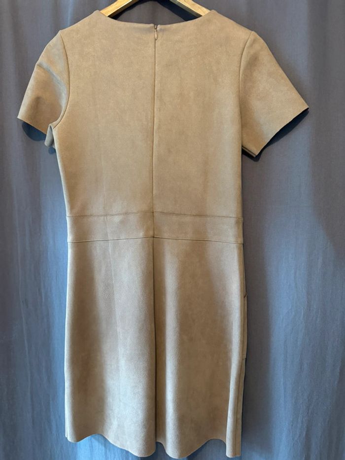 Robe marron - photo numéro 4