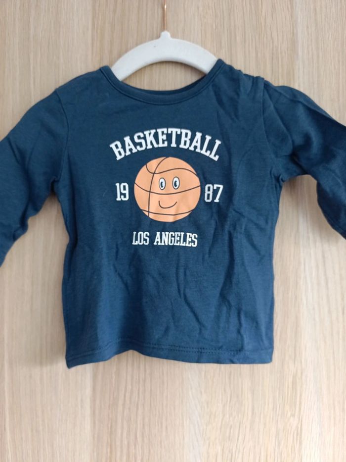 Tee shirt basket 3 mois