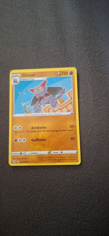 🌟 Carte Pokémon - Gliscor (120 PV, Stage 1) 🔍