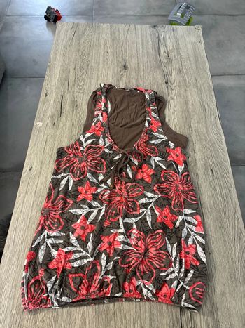 Débardeur à fleurs