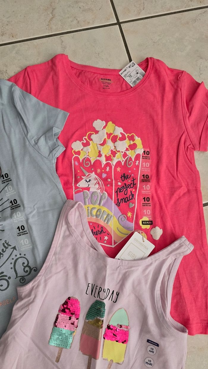 Neufs (non portés) 🏷🥰😍 teeshirts et débardeur 10 ans fille 😍🥰🏷 - photo numéro 3