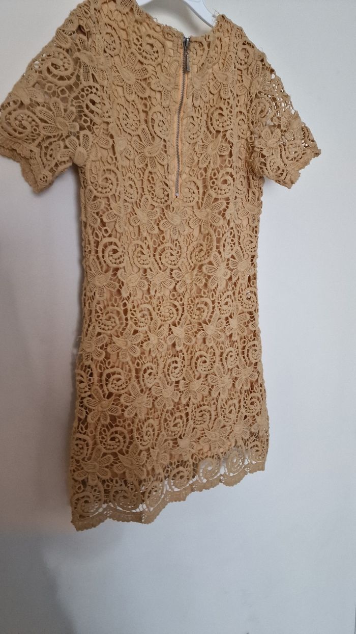 Robe en guipure taille 8 ans - photo numéro 3