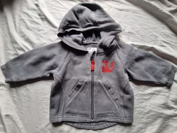 Veste  polaire garçon 6 mois