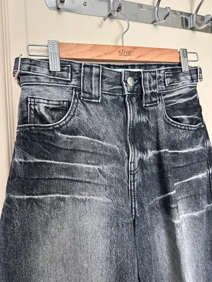 Jean noir délavé Bershka - photo numéro 3