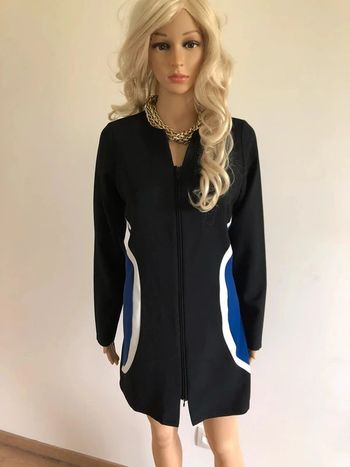 Robe noire bleue et blanche à manches longues Miss Captain taille 36 jamais portée