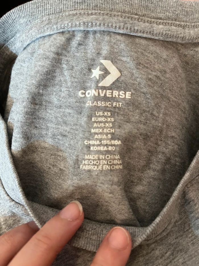 T-shirt Convers taille XS - photo numéro 3