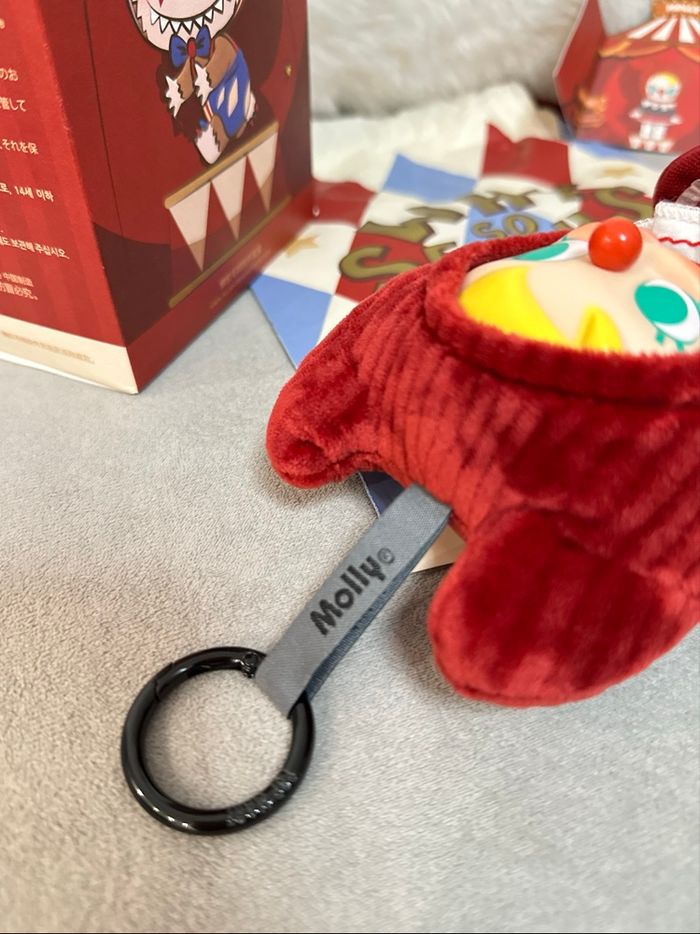 Why so serious Molly Crimson Dancer plush pendant - photo numéro 2