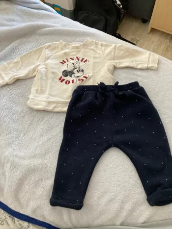 Ensemble, pantalon T-shirt, Minnie six mois