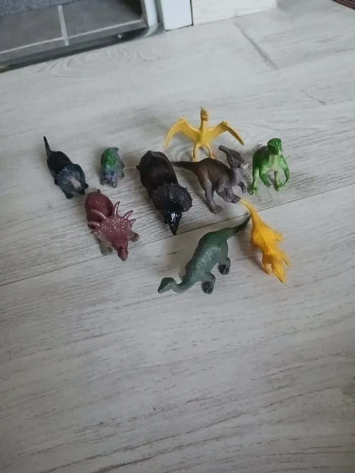 Lot dinosaures
