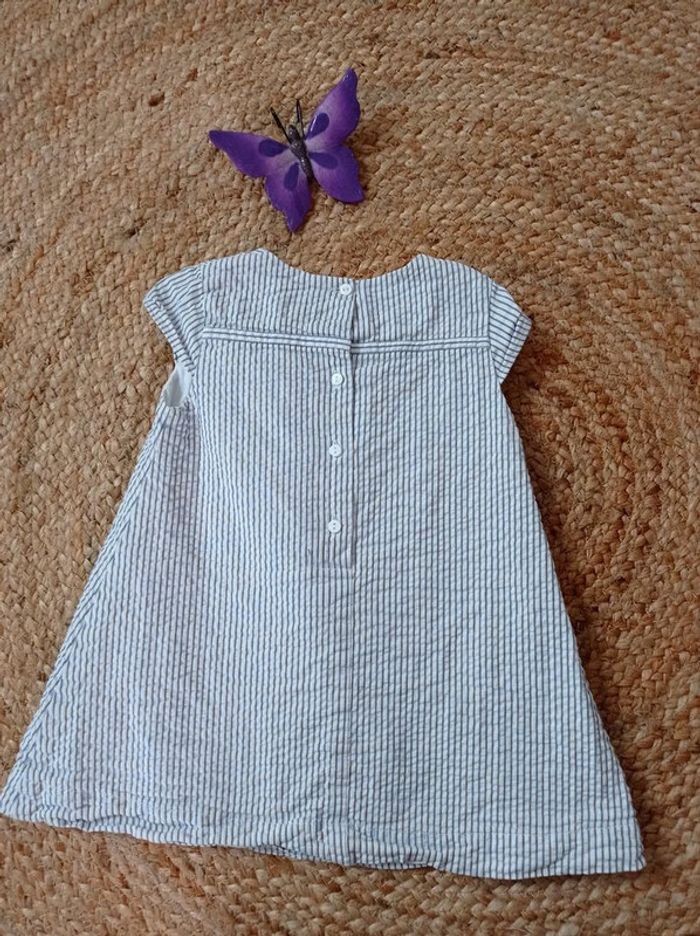 Robe Cyrillus - photo numéro 3