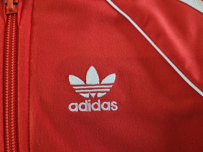 Joli survêtement SST Adidas 2/3 ans - photo numéro 10