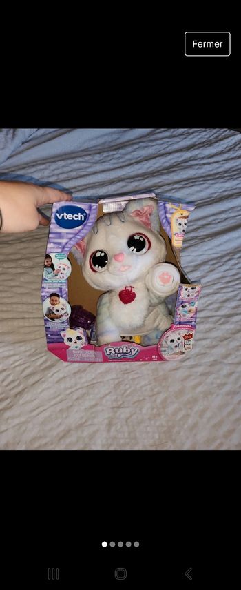 Peluche chat interactive