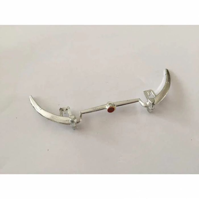 Pare-chocs avant pièce détachée miniature jaguar type E 1961 1/18 burago #A15