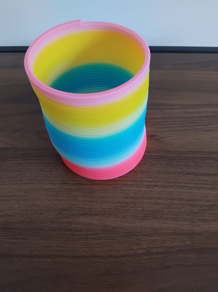Ressort magique pour enfant ou slinky ou fidget