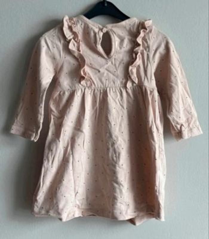 Robe Kiabi taille 9M - photo numéro 3