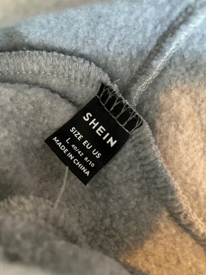 Sweat à capuche gris - photo numéro 3