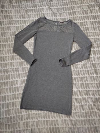 Robe hiver manches longues gris décolleté dentelle camaïeu taille 38
