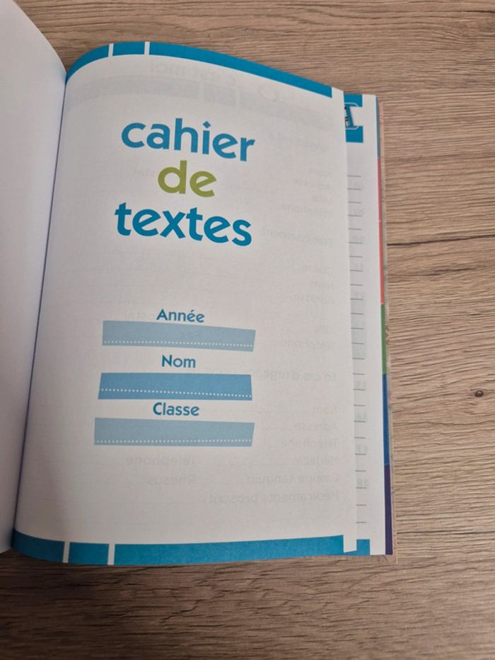 Cahier de texte - photo numéro 2