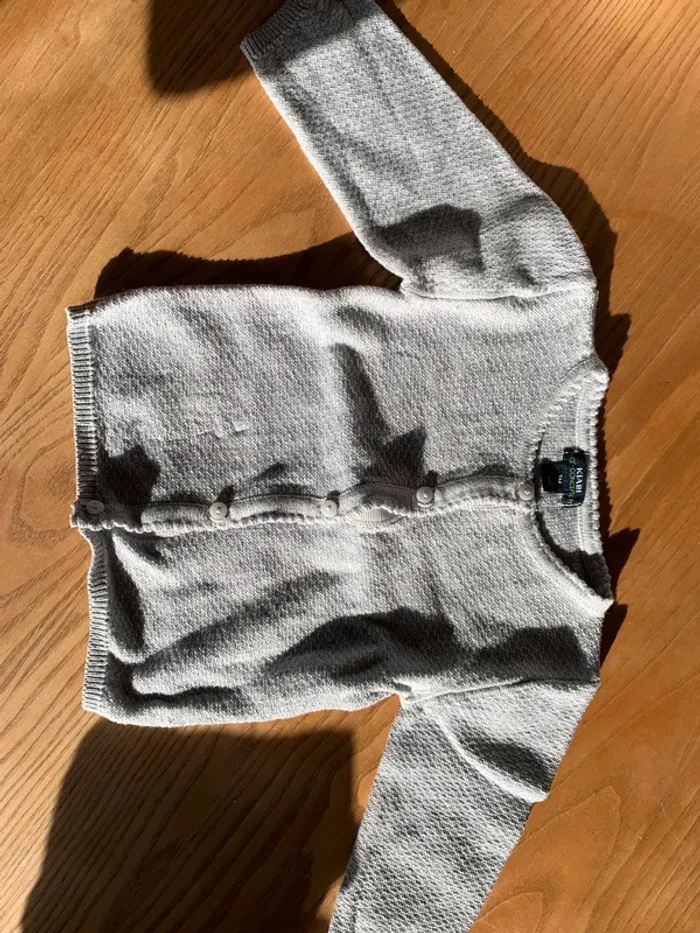 Gilets 3 mois - photo numéro 3