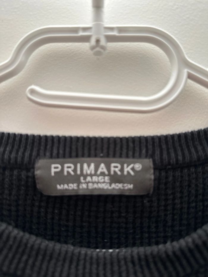 Pull Primark taille L - photo numéro 3