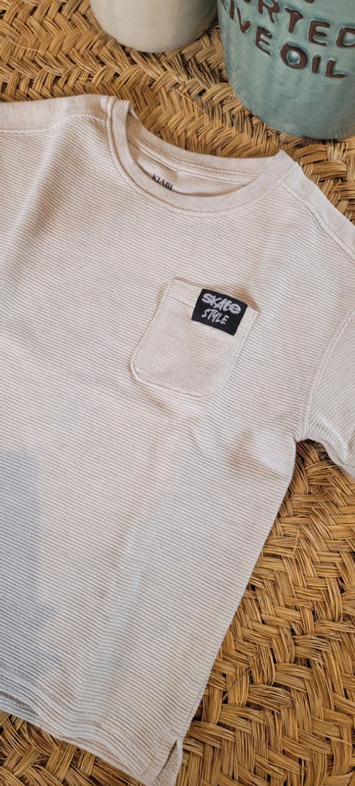 Joli T-shirt garçon Taille 8 ans - photo numéro 3
