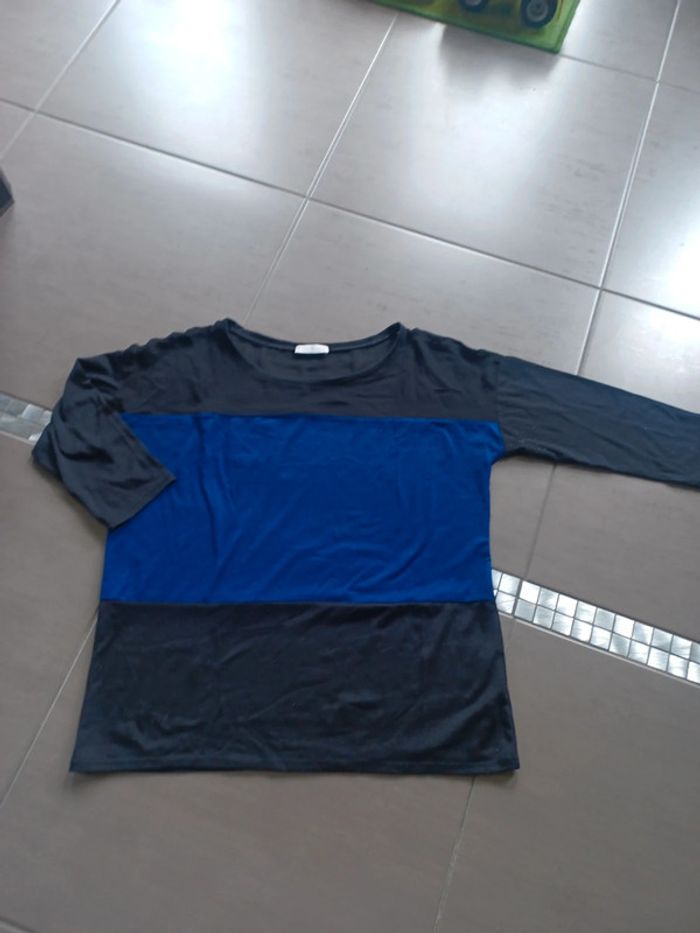 Haut femme - photo numéro 2