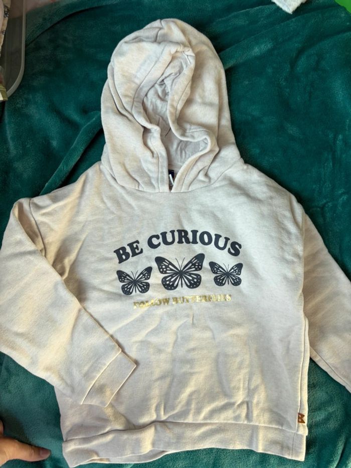Sweat papillon 6 ans