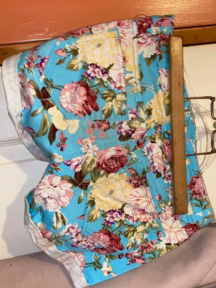 Short fleuri - photo numéro 4
