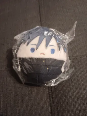 peluche strap ronde jujutsu kaisen megumi fushiguro