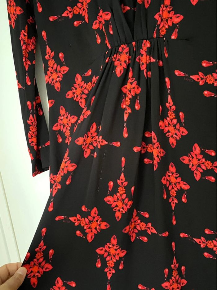 Robe Imprimée Fleurs Taille 38 - photo numéro 8