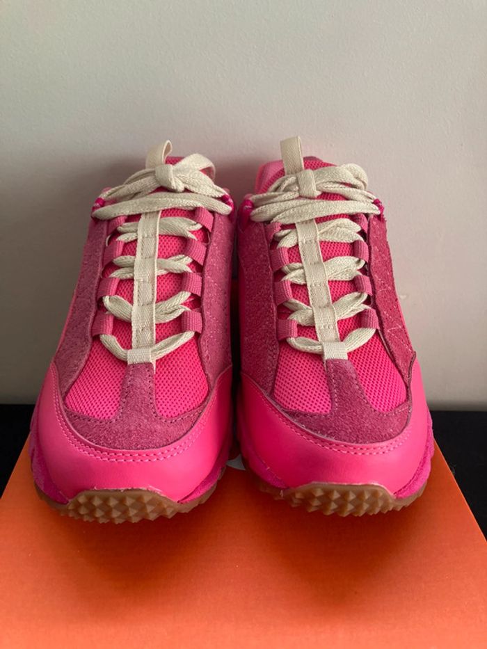 Baskets Basses Femme Nike Air Humara LX Jacquemus Pink - Taille 36.5 - photo numéro 11