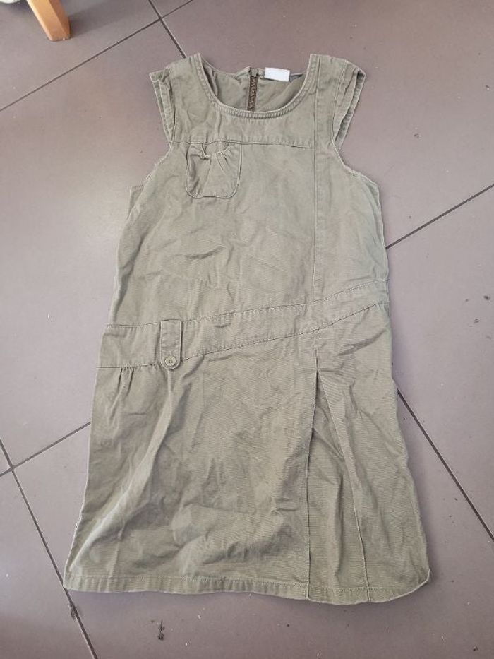 Robe kiabi 8 ans
