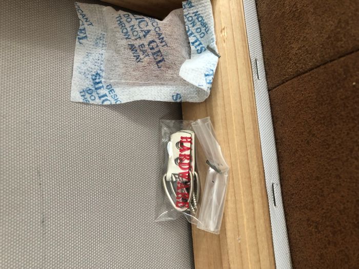 Toile carrée dans les tons taupe et marron - photo numéro 4