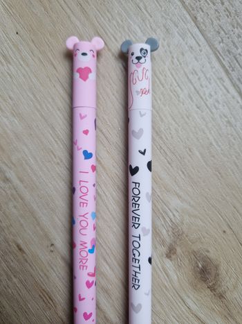 Stylos effaçables neufs