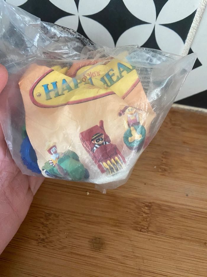 1996 Jouet happy meal Ronald max Donald agriculteur - photo numéro 2