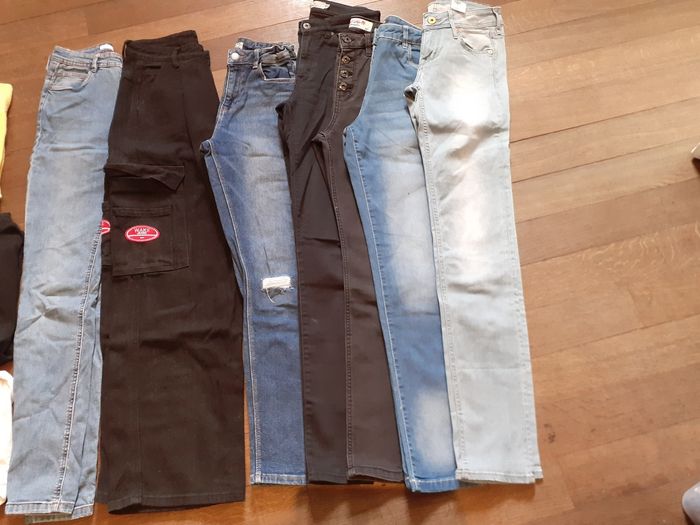 Gros lots de vĂȘtements đ fille - photo numĂ©ro 2