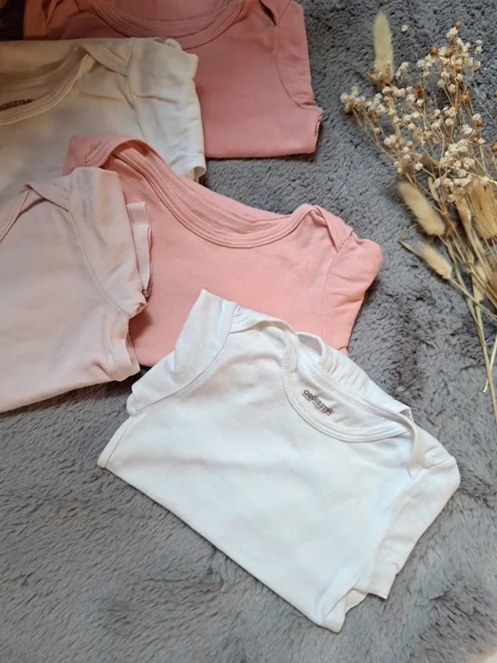 Lot 5 bodys 36 mois - photo numéro 3