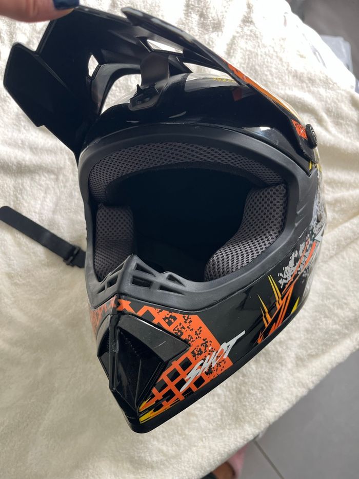 Casque - photo numéro 2