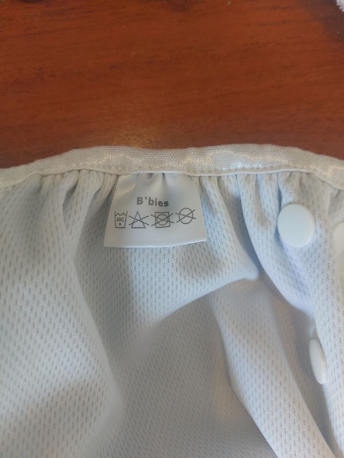 Lot capes et couche de bain bébé - photo numéro 8