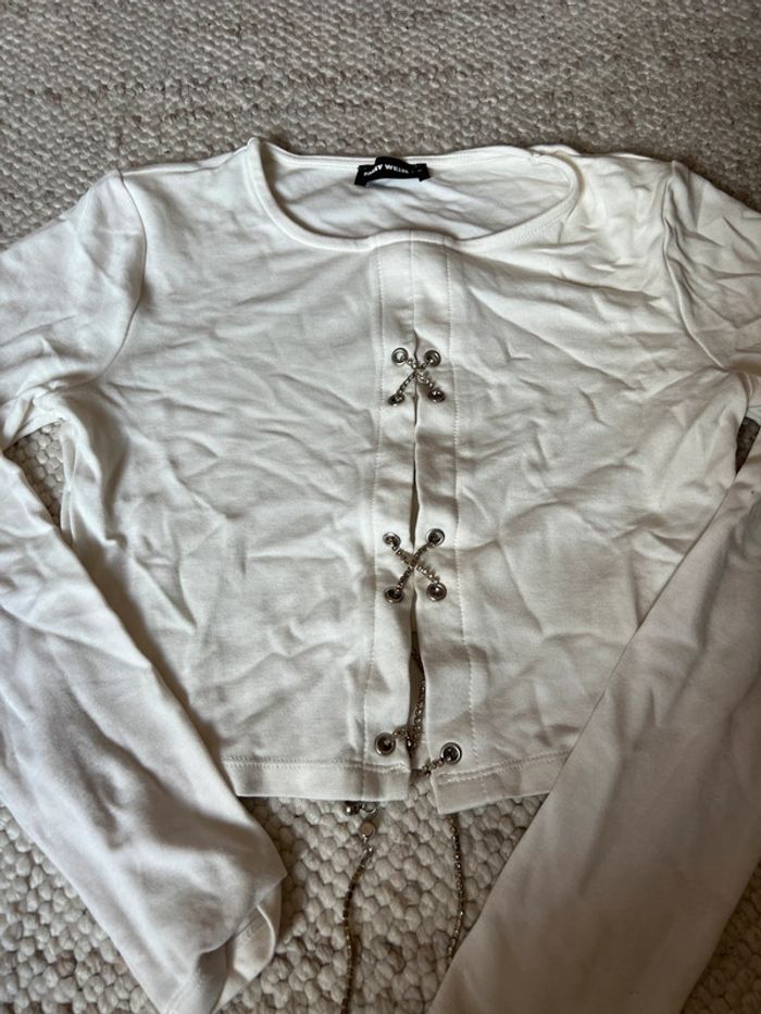 Pull ouvert sur le devant taille M