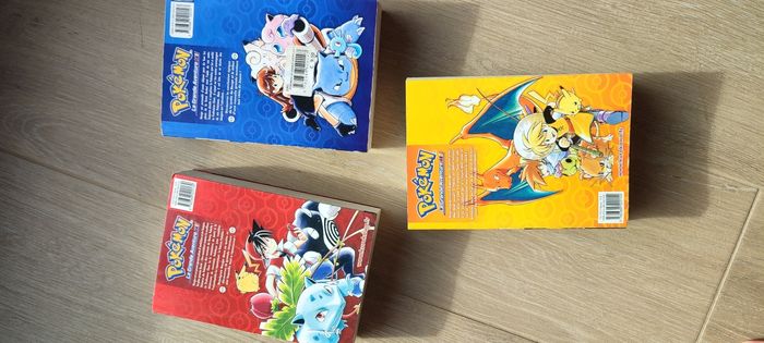 Lot de 3 mangas Pokemon - photo numéro 2