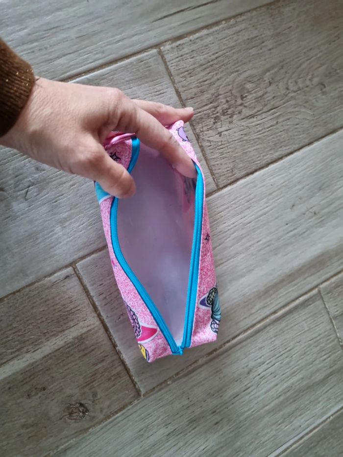 Trousse LOL surprise - photo numéro 4