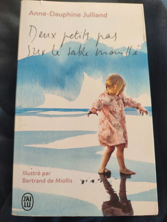 Deux petits pas sur le sable mouillé